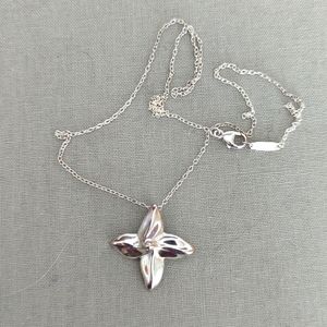 Tiffany & Co. Poinsettia Pendant Necklace - silver 925